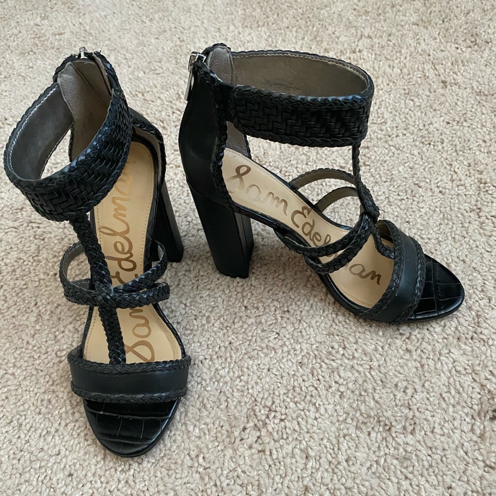 Beautiful Sam Edelman shoes - Picture 3 of 5